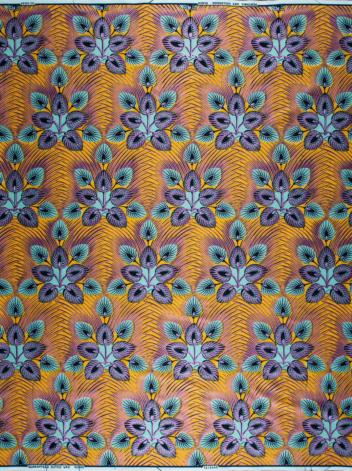 Wax Hollandais | VL03049.017 | Lilac Embellished