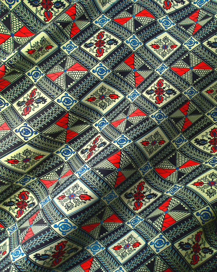 Wax Hollandais | VL00014.398 | Royal Blue Embellished