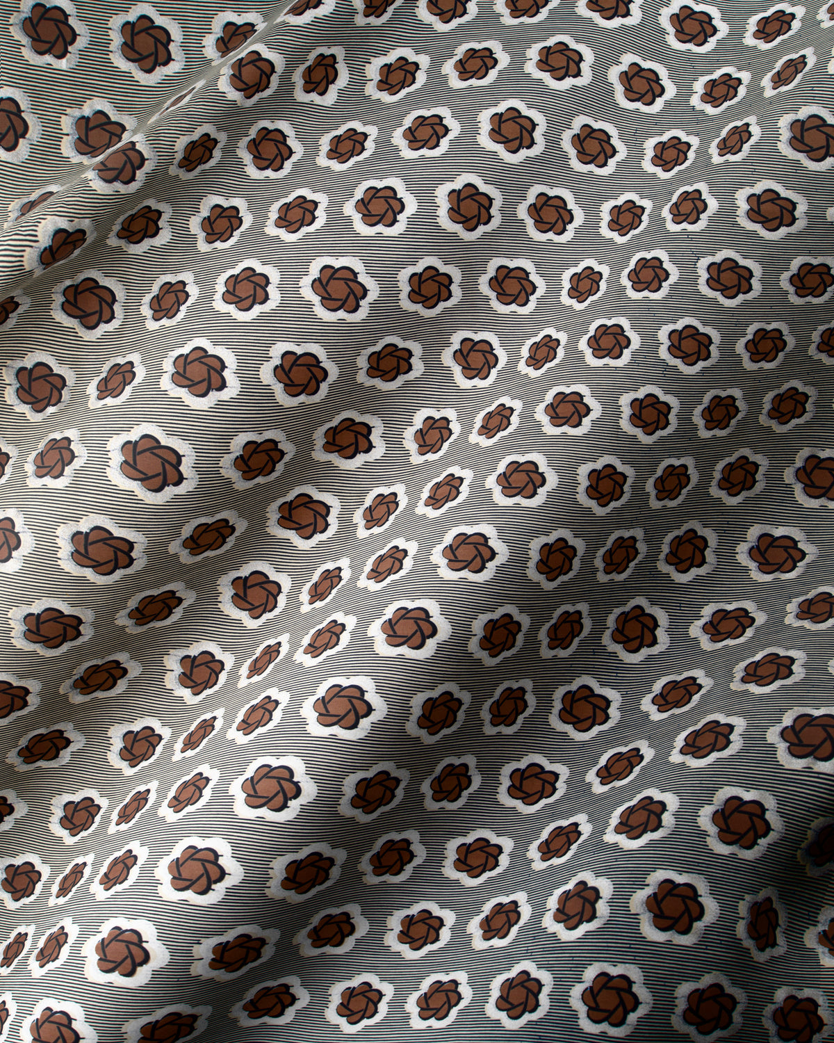 Wax Hollandais | VL02579.149 | Silver Embellished