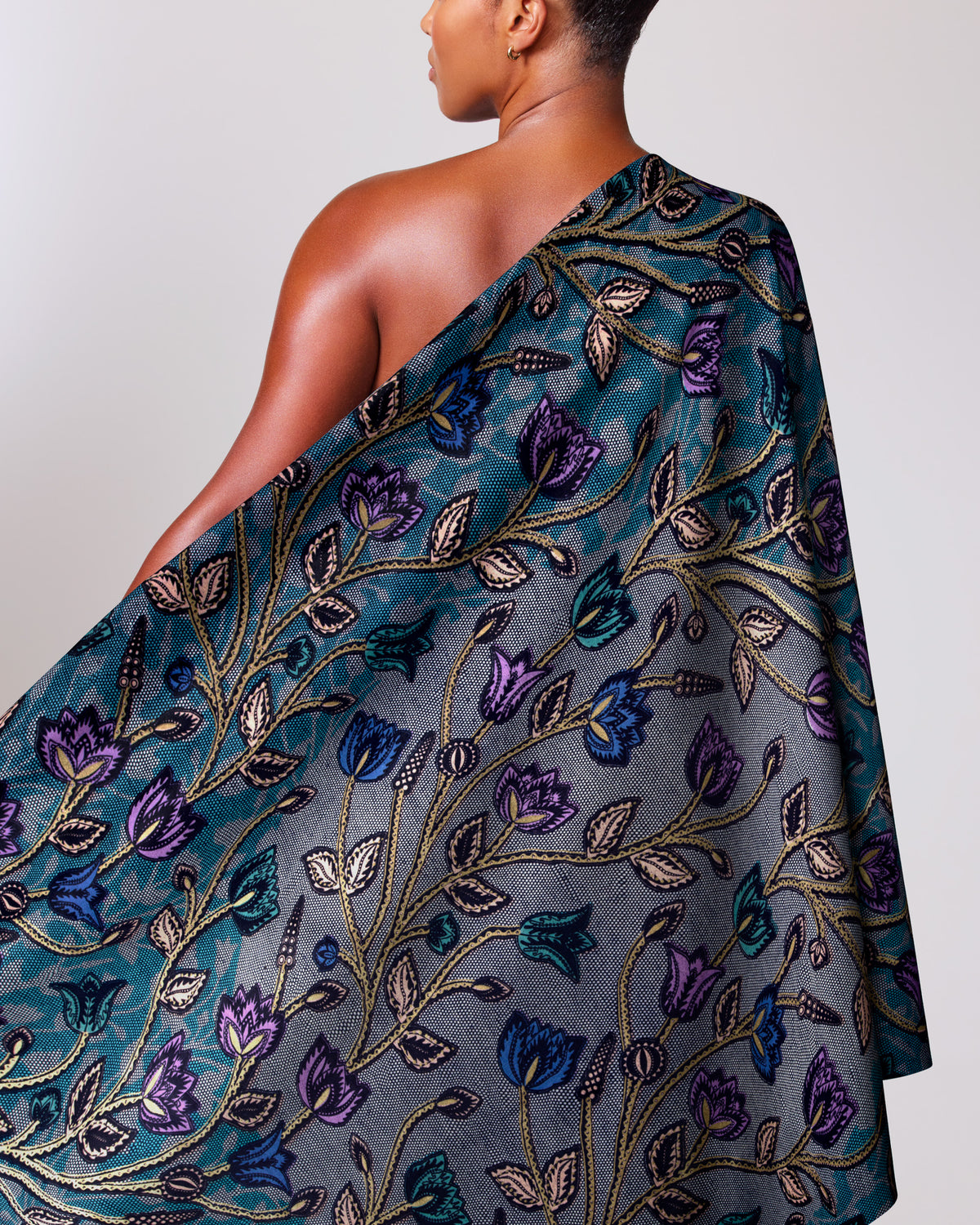 Satin Royal | VLW2895.010 | Gold Embellished