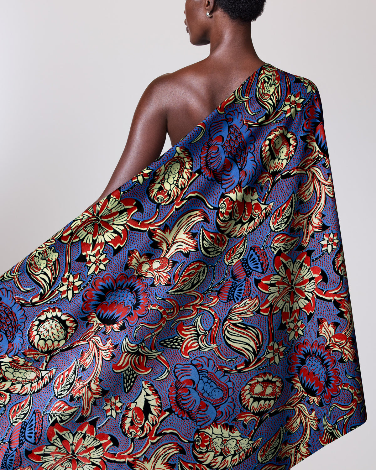 Wax Hollandais | VLW5032.012 | Red Embellished
