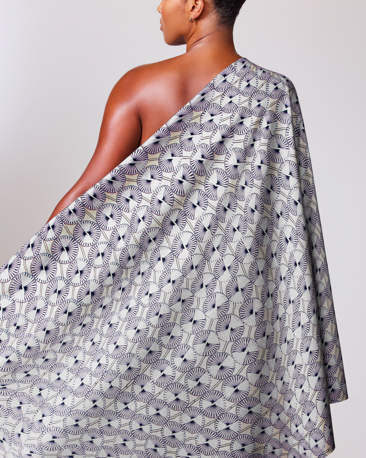 Wax Hollandais | VLW5337.043 | Silver Embellished