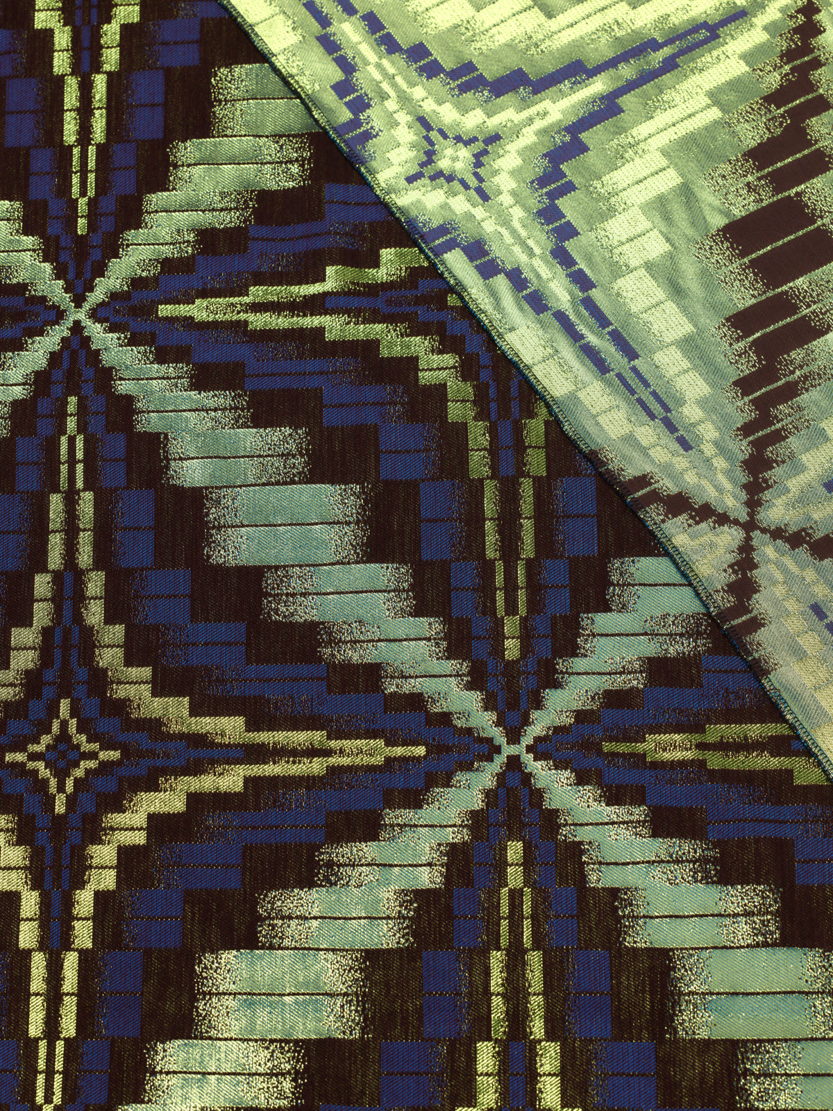 Radiance | VLR3136.003